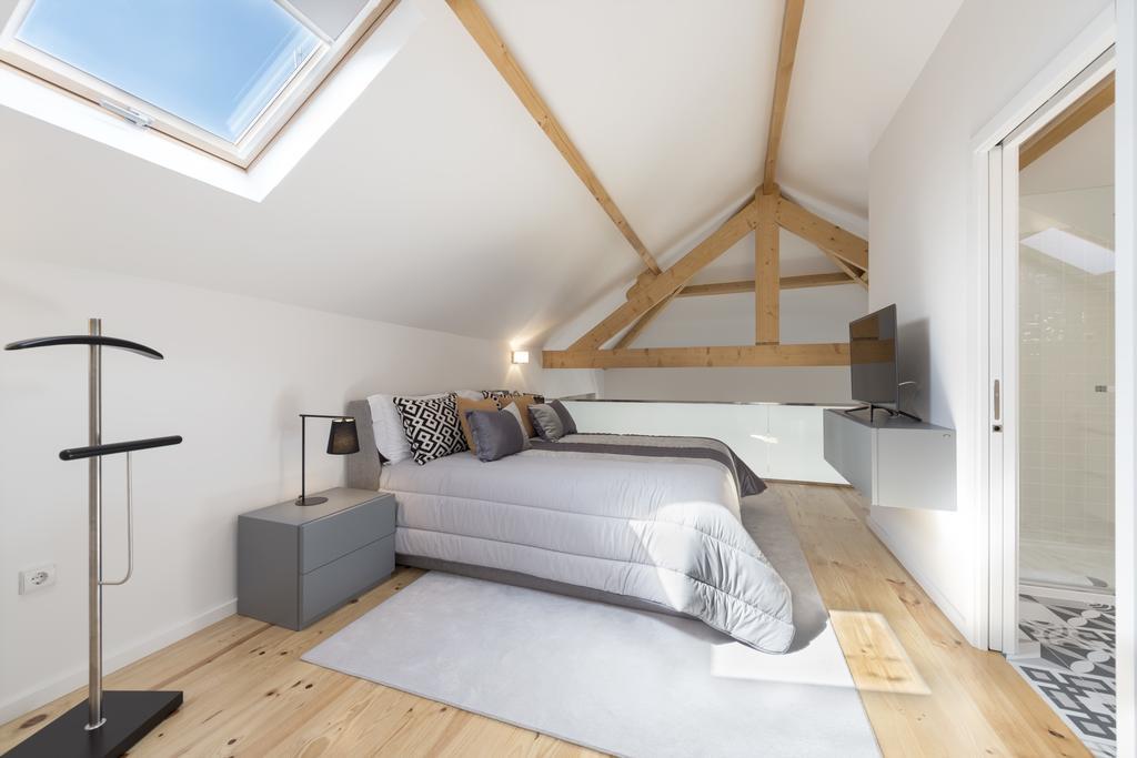 Lovelystay-Modern Loft City Center Порто Екстериор снимка
